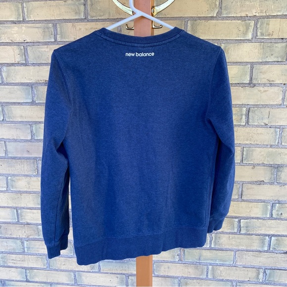 New Balance Crewneck Sweater - Picture 4 of 5